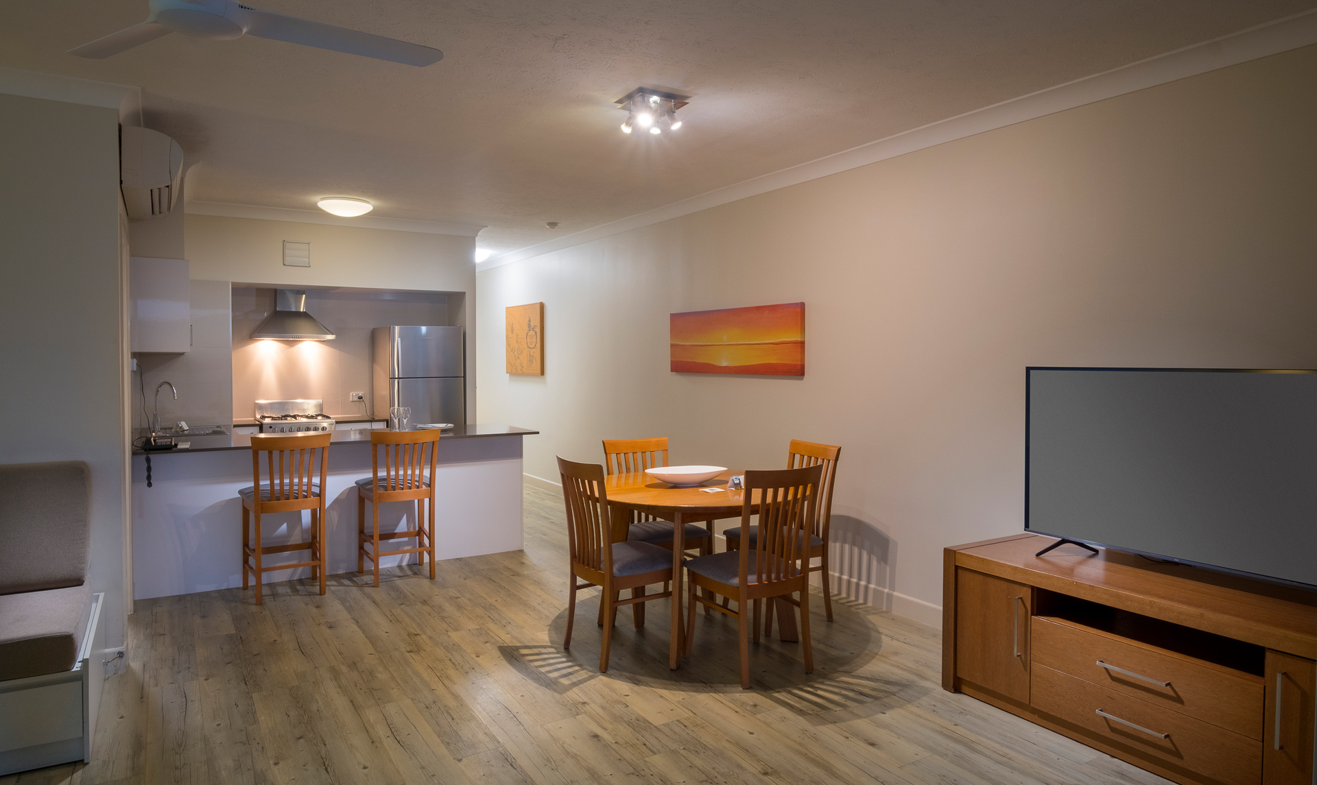 Apartment Dining Room with Sea View